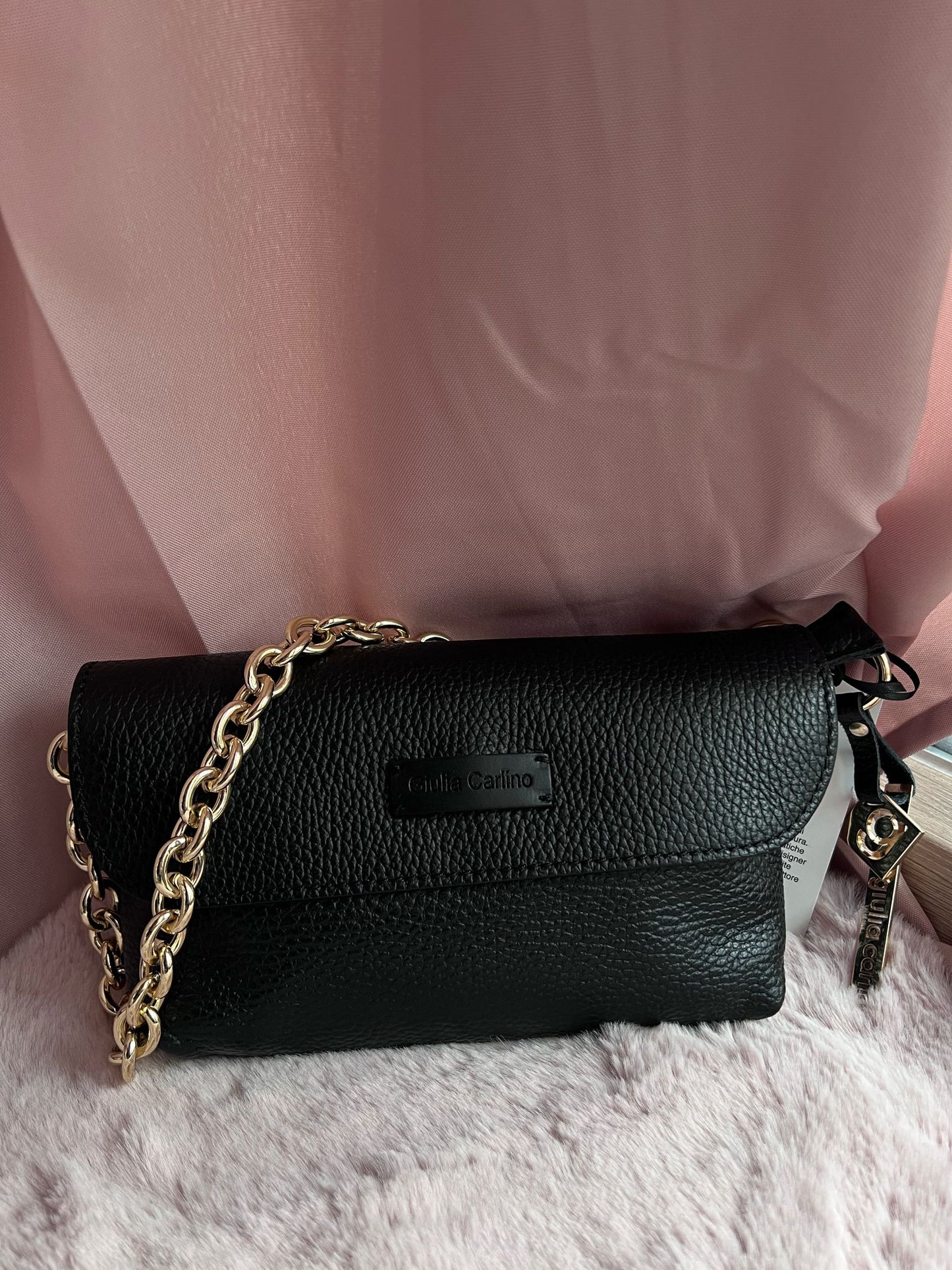 Pochette - Giulia Carlino