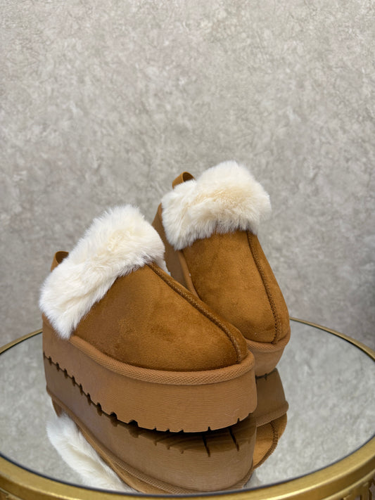 Slippers Con Plateau e Cinturino