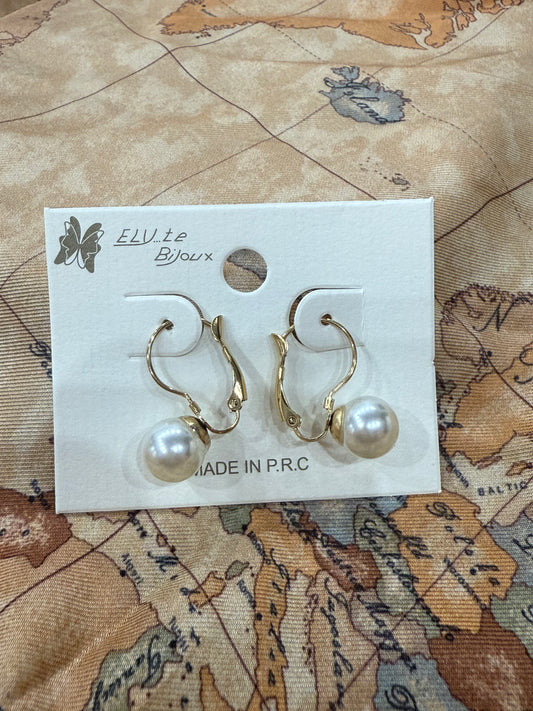 Orecchini con perle