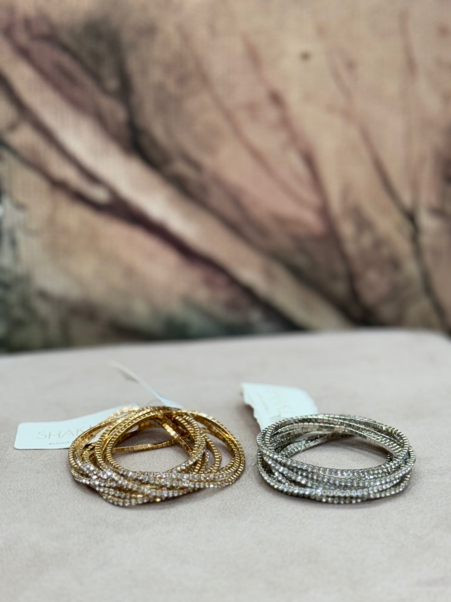 Bracciale multi filo a molla con stras