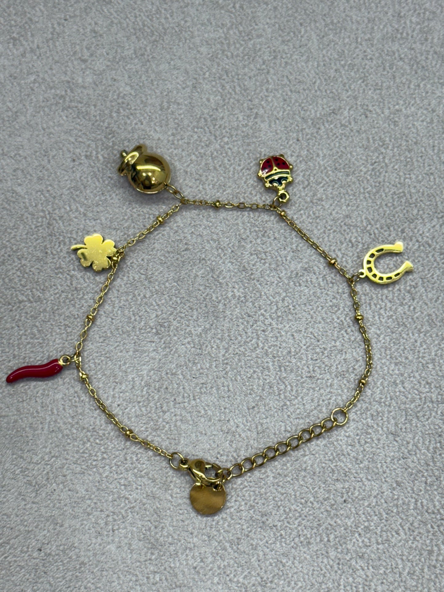 Bracciale scaramantico