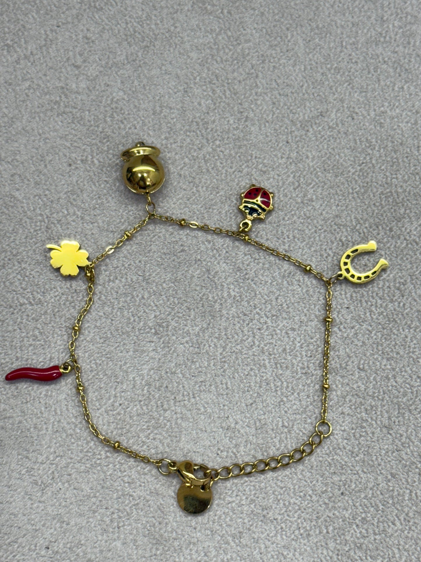 Bracciale scaramantico
